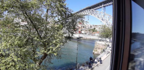 Amazing River Views - 3 suites appartment, free parking